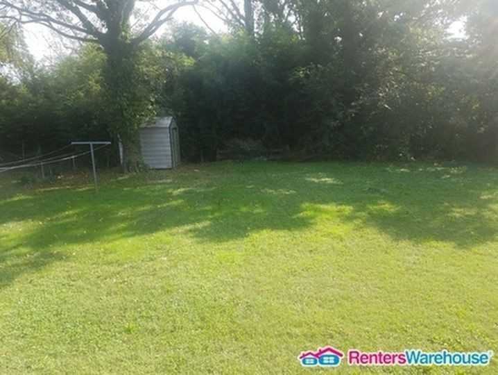 3133 Maurice Ave - Photo 3 of 9