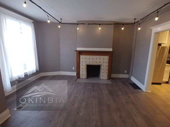 104 Salem Ave - Photo 3 of 24