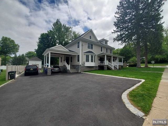 334 Durie Ave - Photo 2 of 6