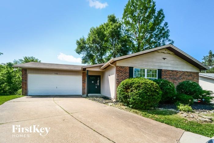 11686 Forestel Ct - Photo 2 of 15