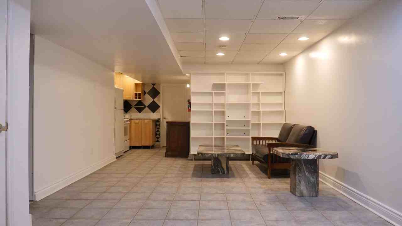 480 Richmond Street East #3 - Photo 3 of 8
