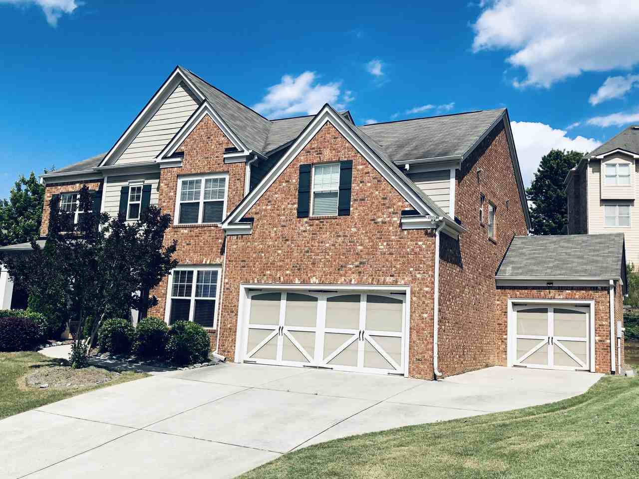 5605 Upper Creek Ct - Photo 2 of 30