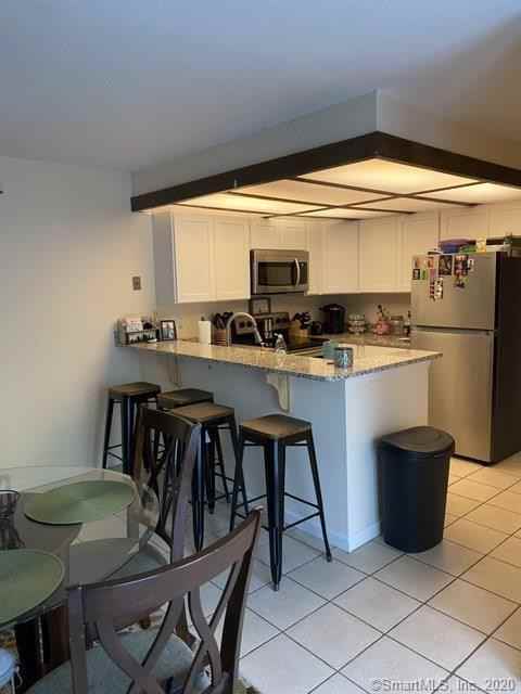 130 Short Beach Rd - Photo 3 of 13