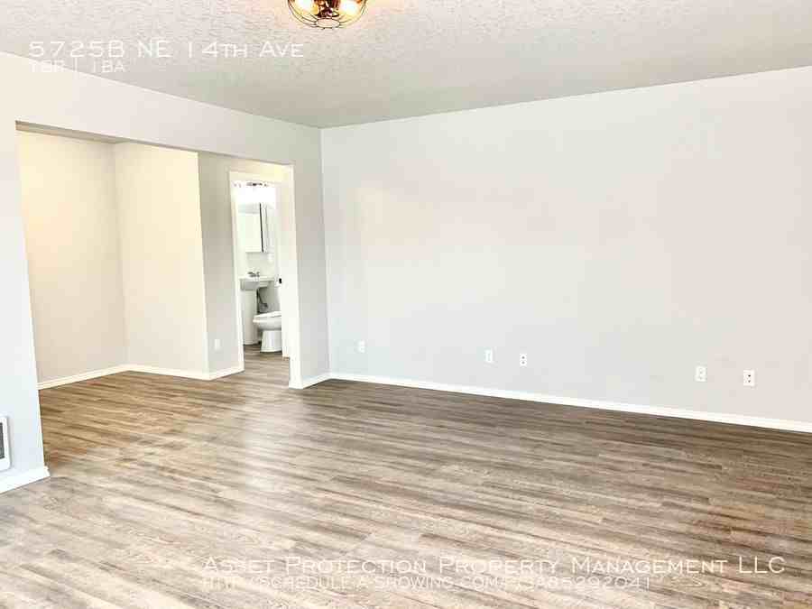 5725B Ne 14th Ave - Photo 3 of 13