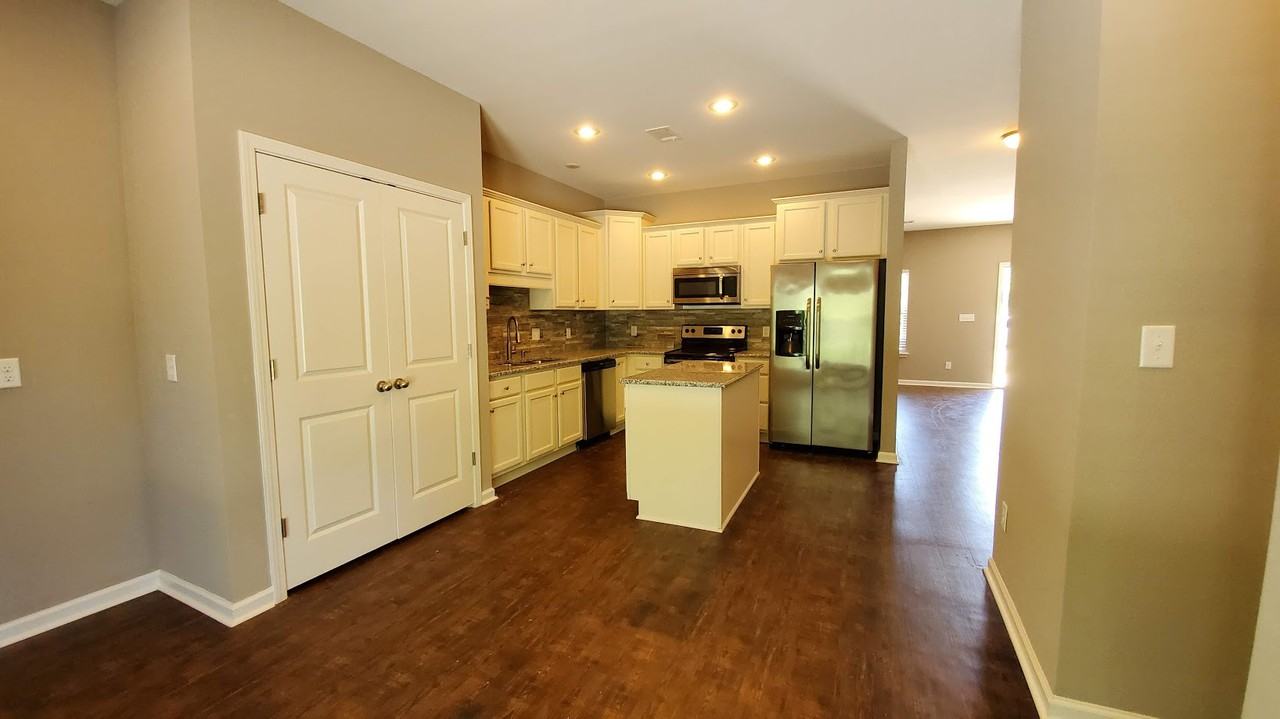 The Woodlands Villas - Photo 3 of 12