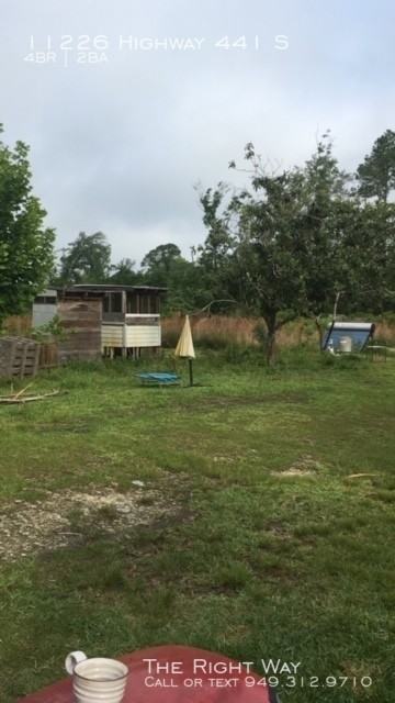 11226 Highway 441 S - Photo 3 of 27