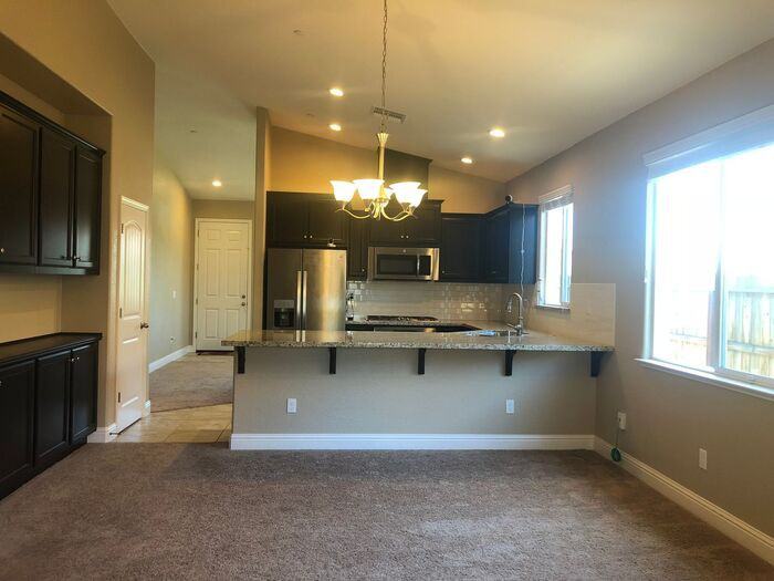 353 Stannous Ct - Photo 2 of 24