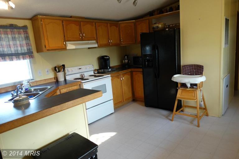 5368 Manheim Rd - Photo 3 of 13