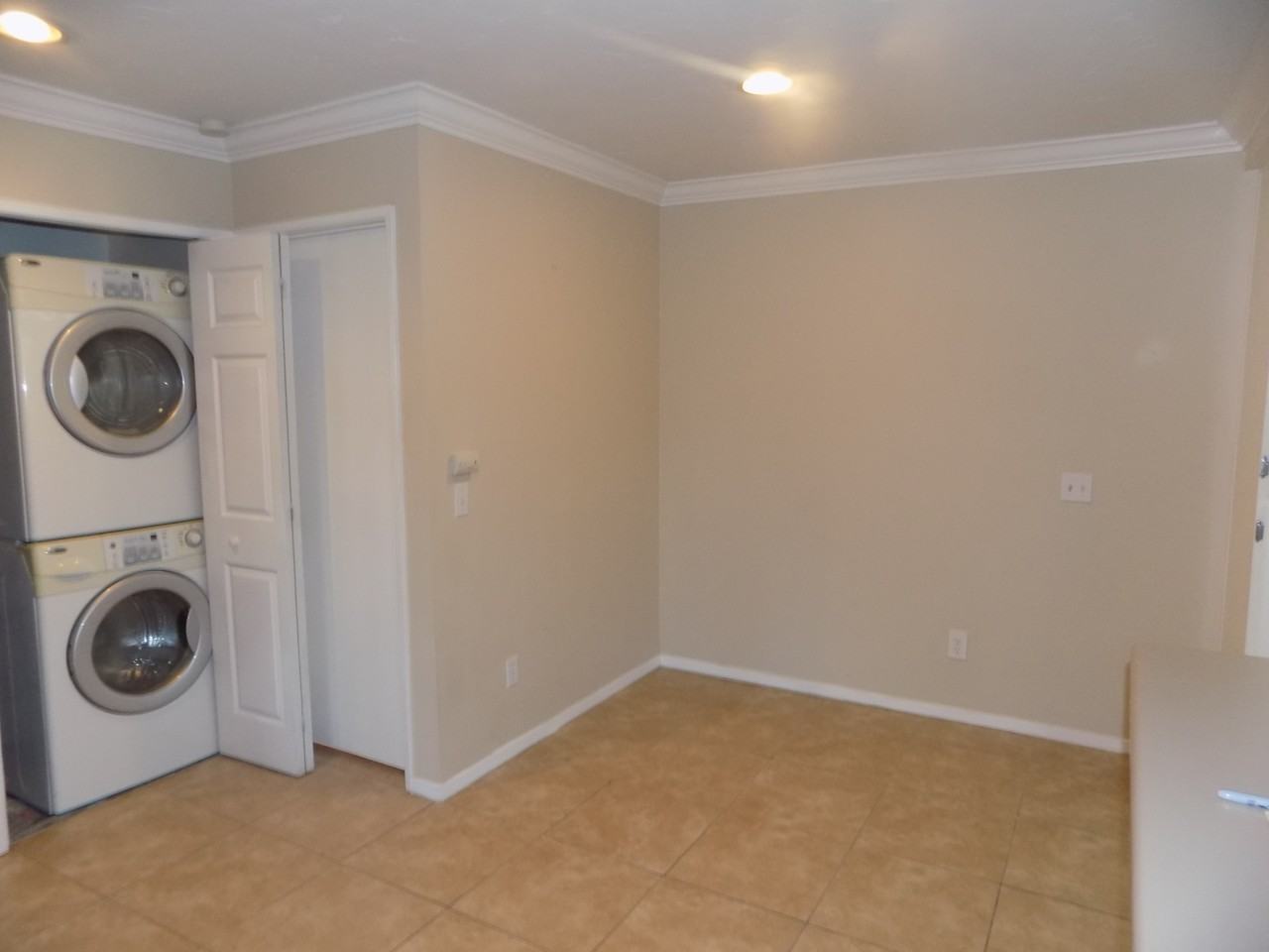 224 Woodland Parkway - Photo 6 of 11