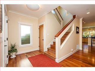 355 1st Ave - Photo 3 of 17