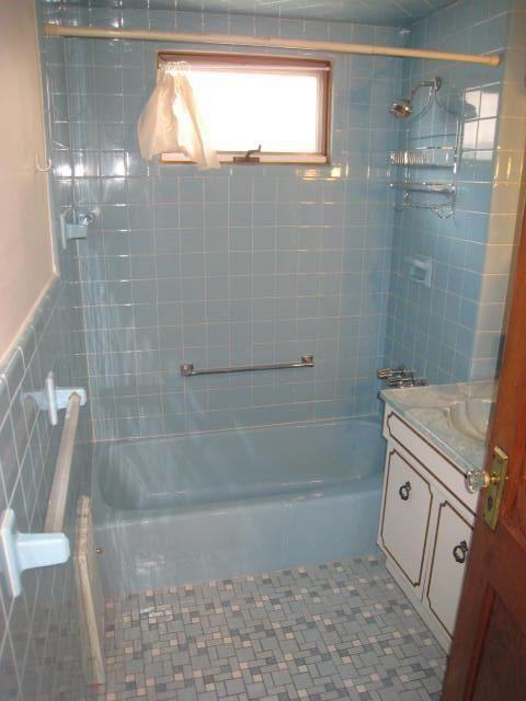 35 Irvington Rd - Photo 3 of 14