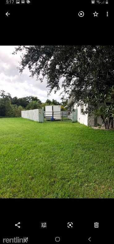 8433 Lafitte Dr - Photo 2 of 4