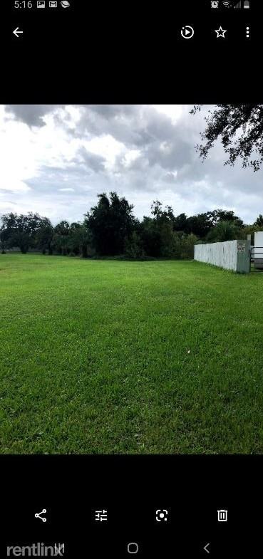 8433 Lafitte Dr - Photo 3 of 4