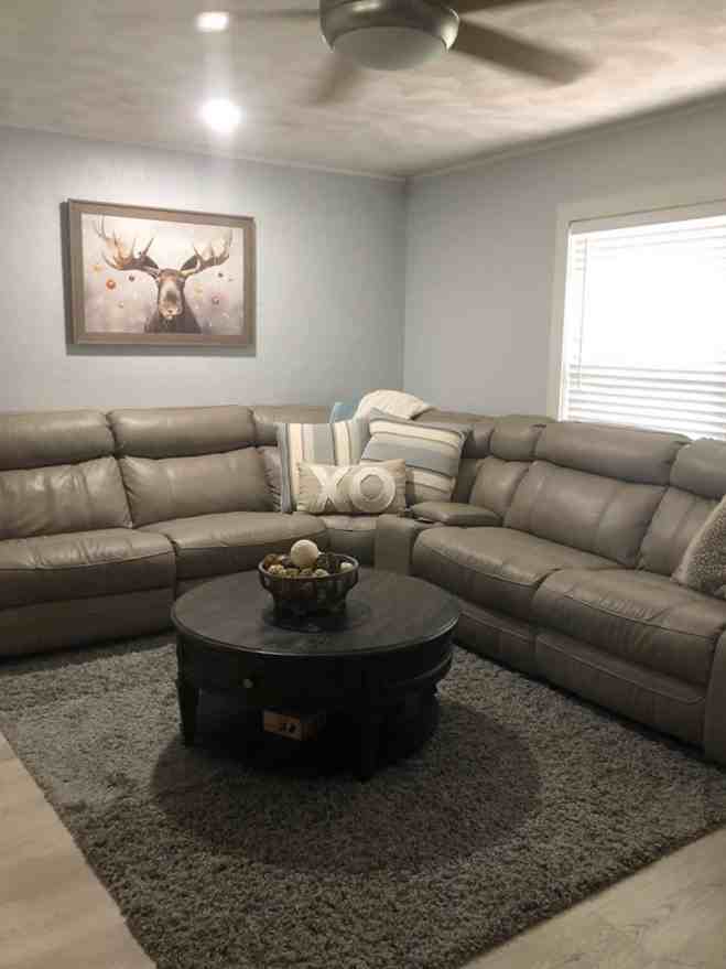 1104 Viking Dr - Photo 2 of 14