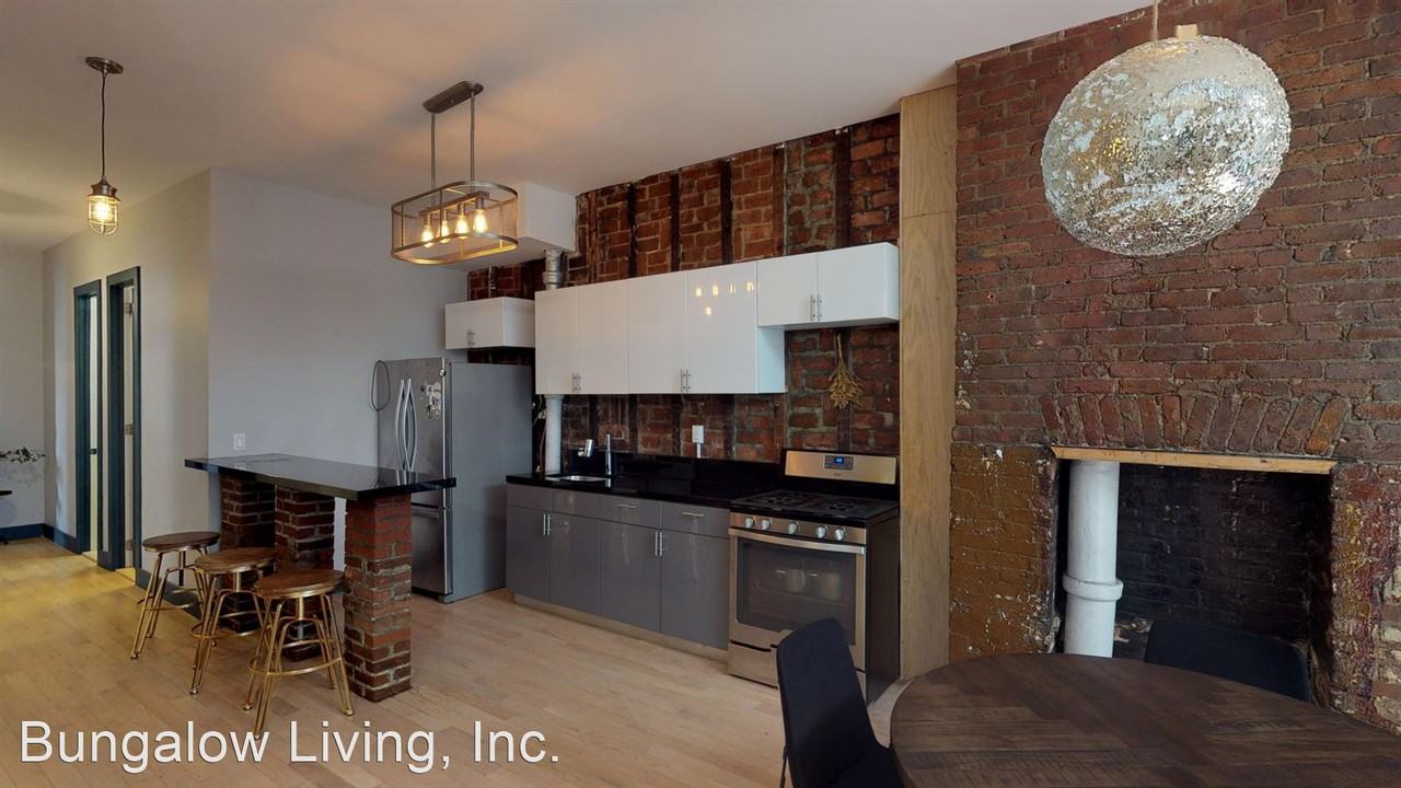 10 Sutton St 1 - Photo 3 of 7