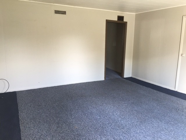 324 Cameron St - Photo 2 of 8