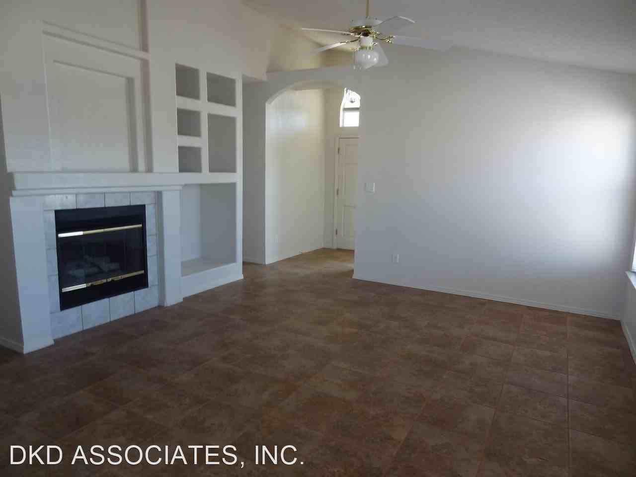 3713 La Cuesta Dr - Photo 3 of 19