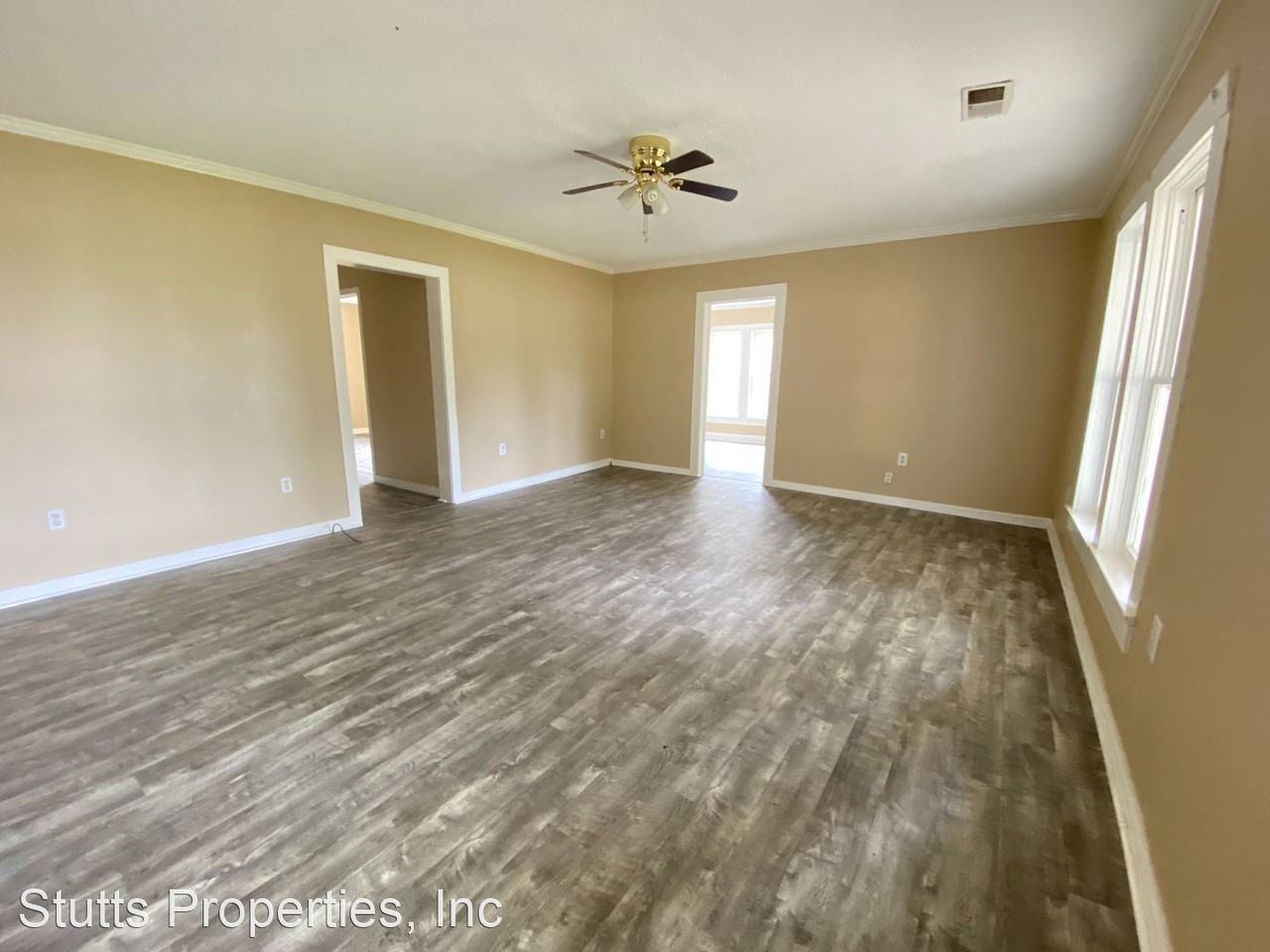 11334 Highway 157 - Photo 3 of 18
