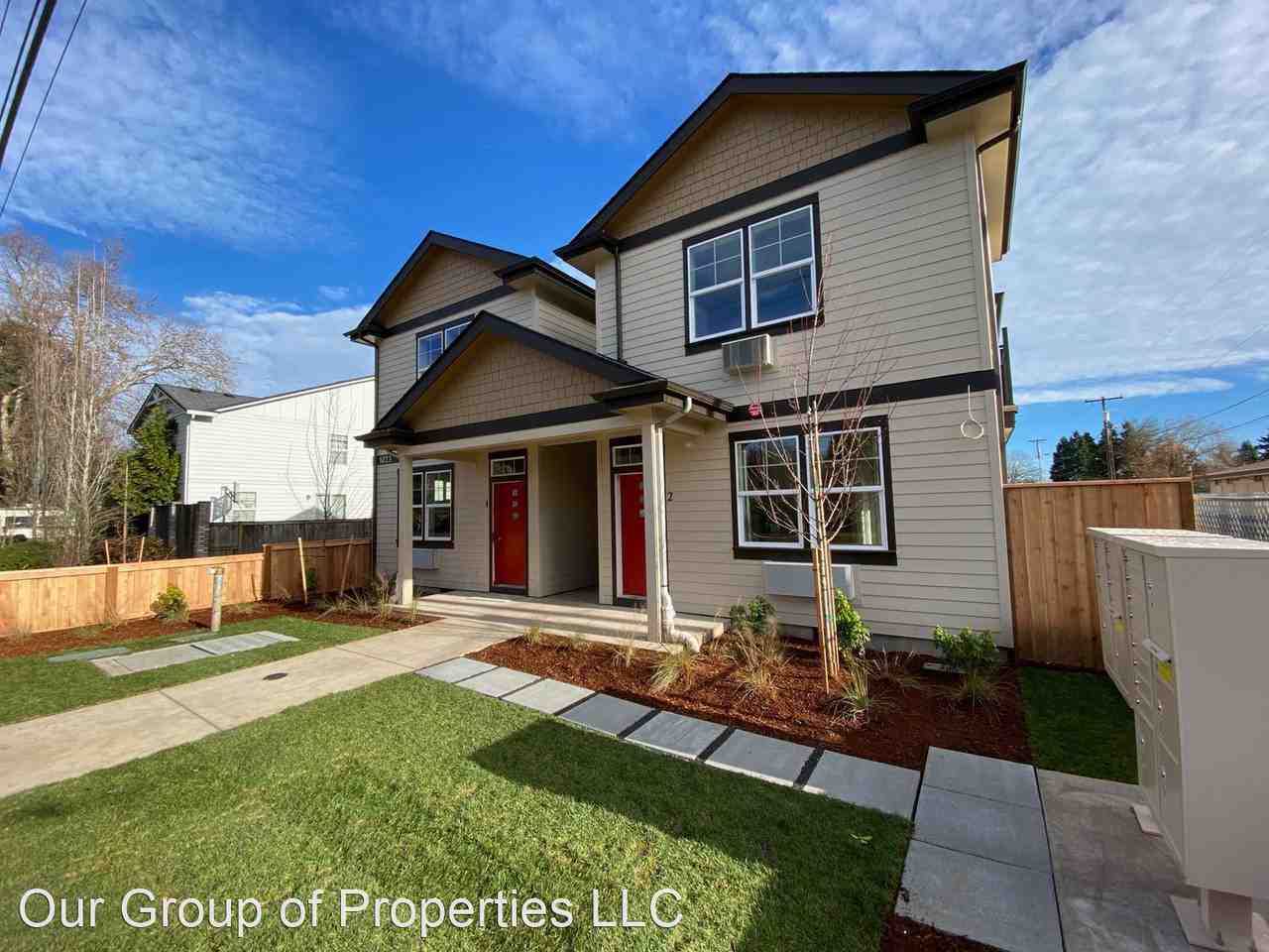 1023 & 1025 Coburg Rd. - Photo 2 of 22