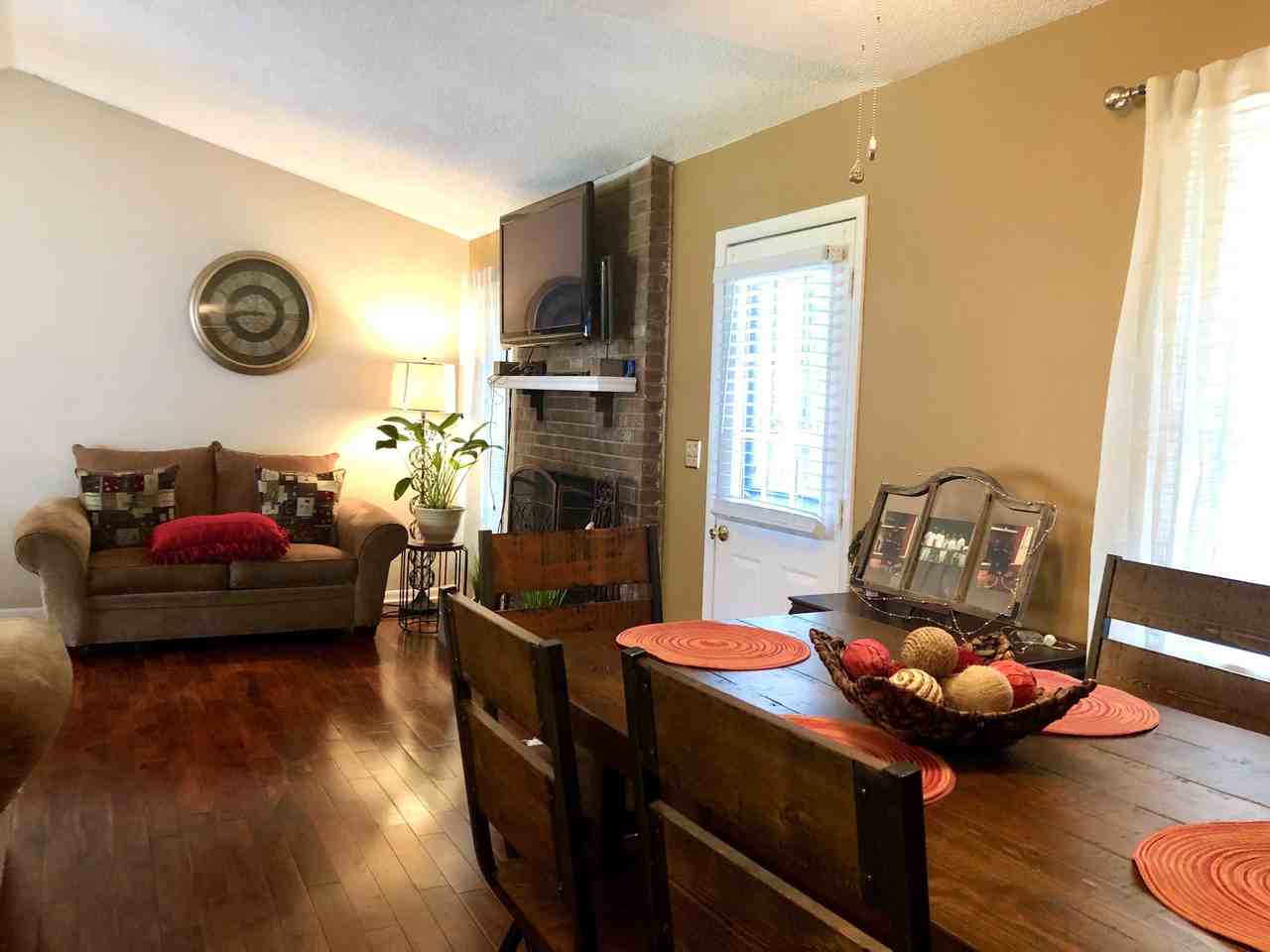 4265 Valley Grove Dr - Photo 3 of 8