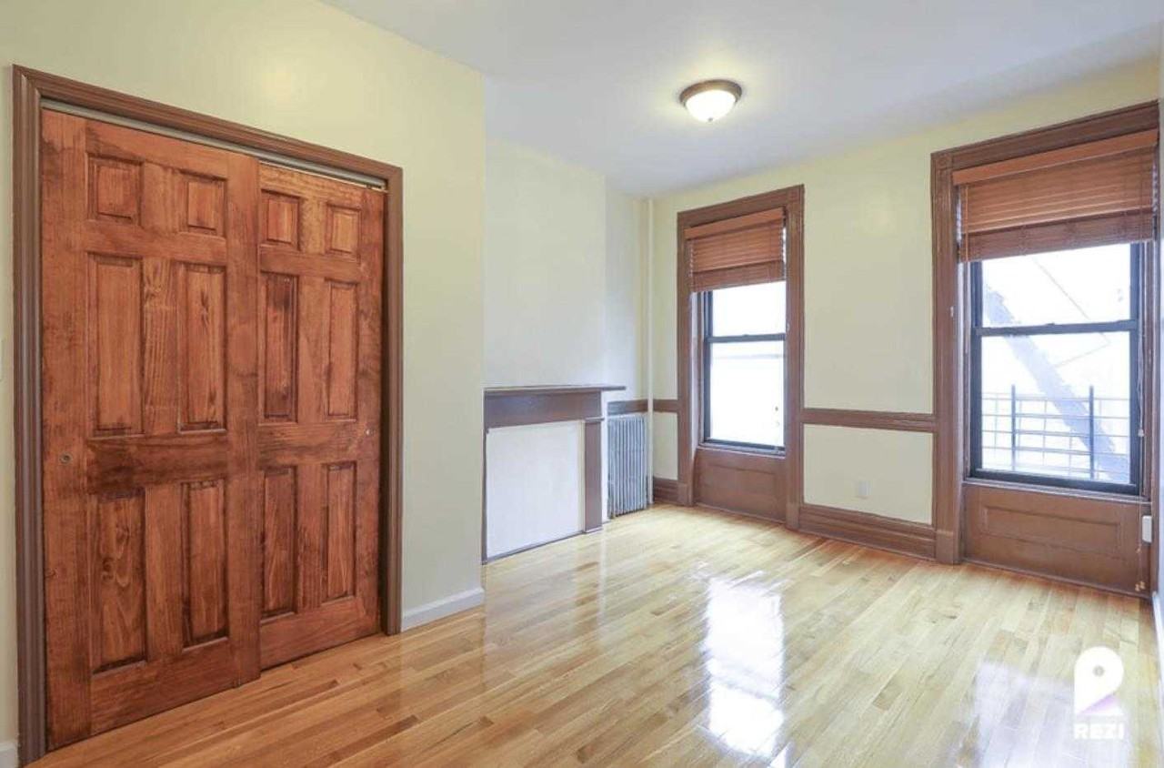249 11th St Apt 2 - Photo 2 of 10