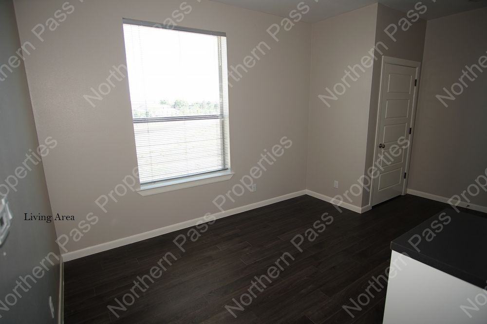 6262 Woordrow Bean - Photo 3 of 15