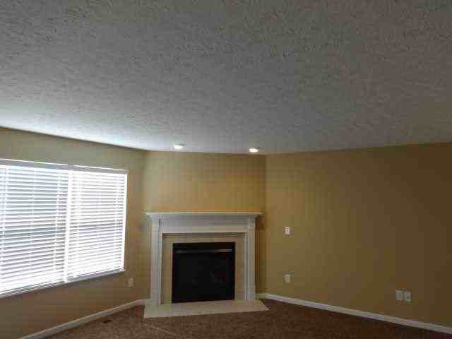 4262 Greensbury Dr - Photo 3 of 17
