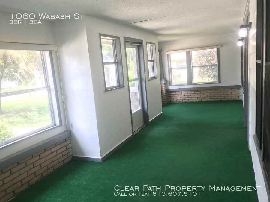1060 E Wabash St - Photo 3 of 18