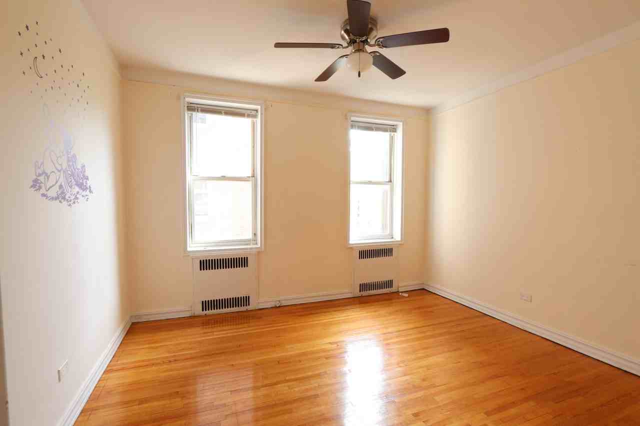 45 Falmouth St #1d - Photo 3 of 7