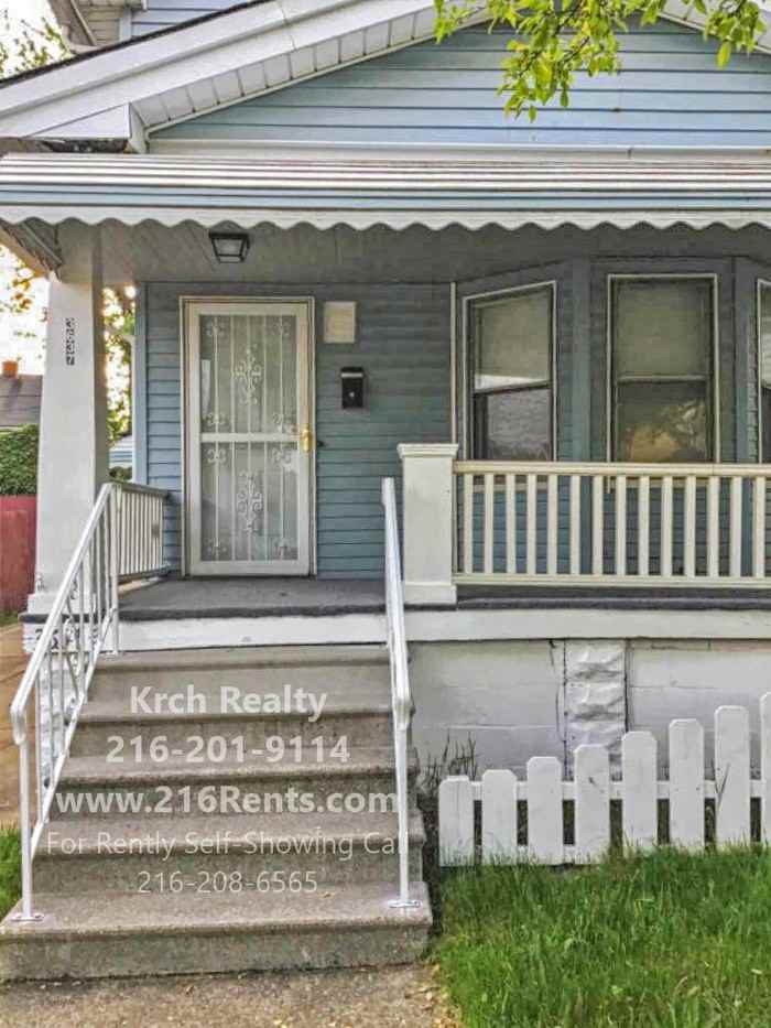 3637 E 105th St - Photo 2 of 17