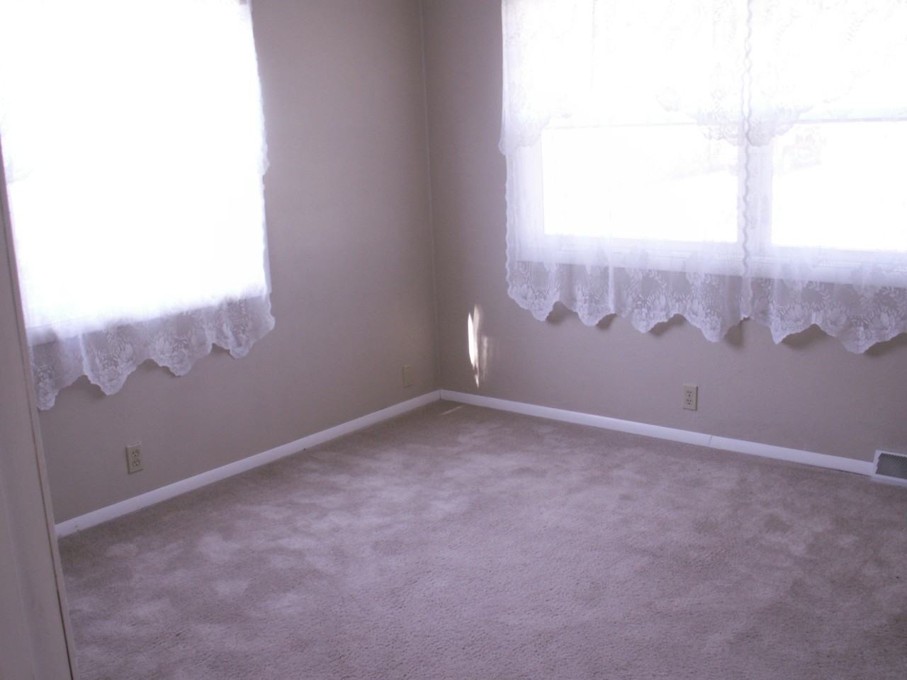 1406 Ann Avenue - Photo 3 of 15