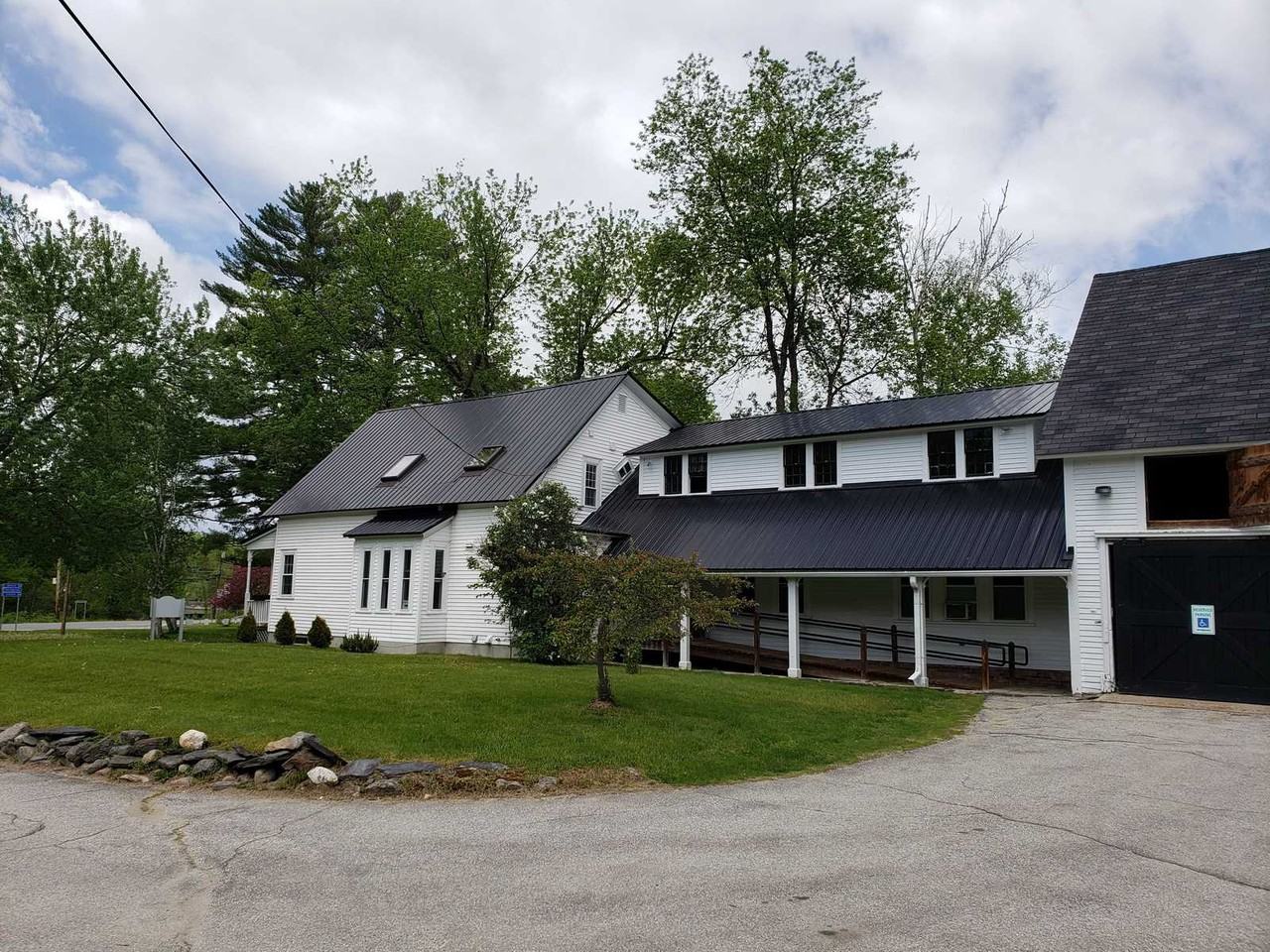 155 Main St - Photo 3 of 20
