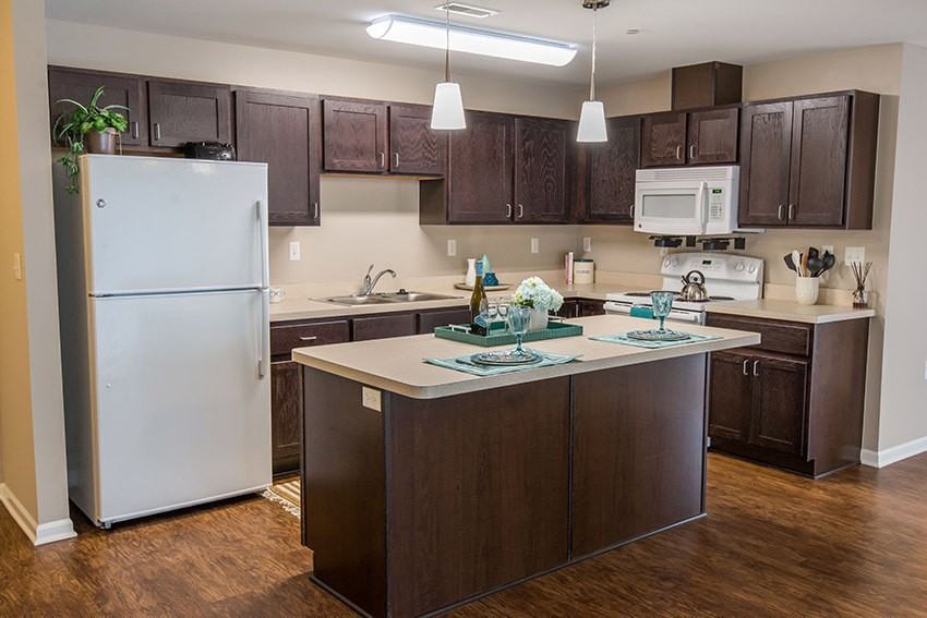 Silver Lake Hills - Photo 3 of 31