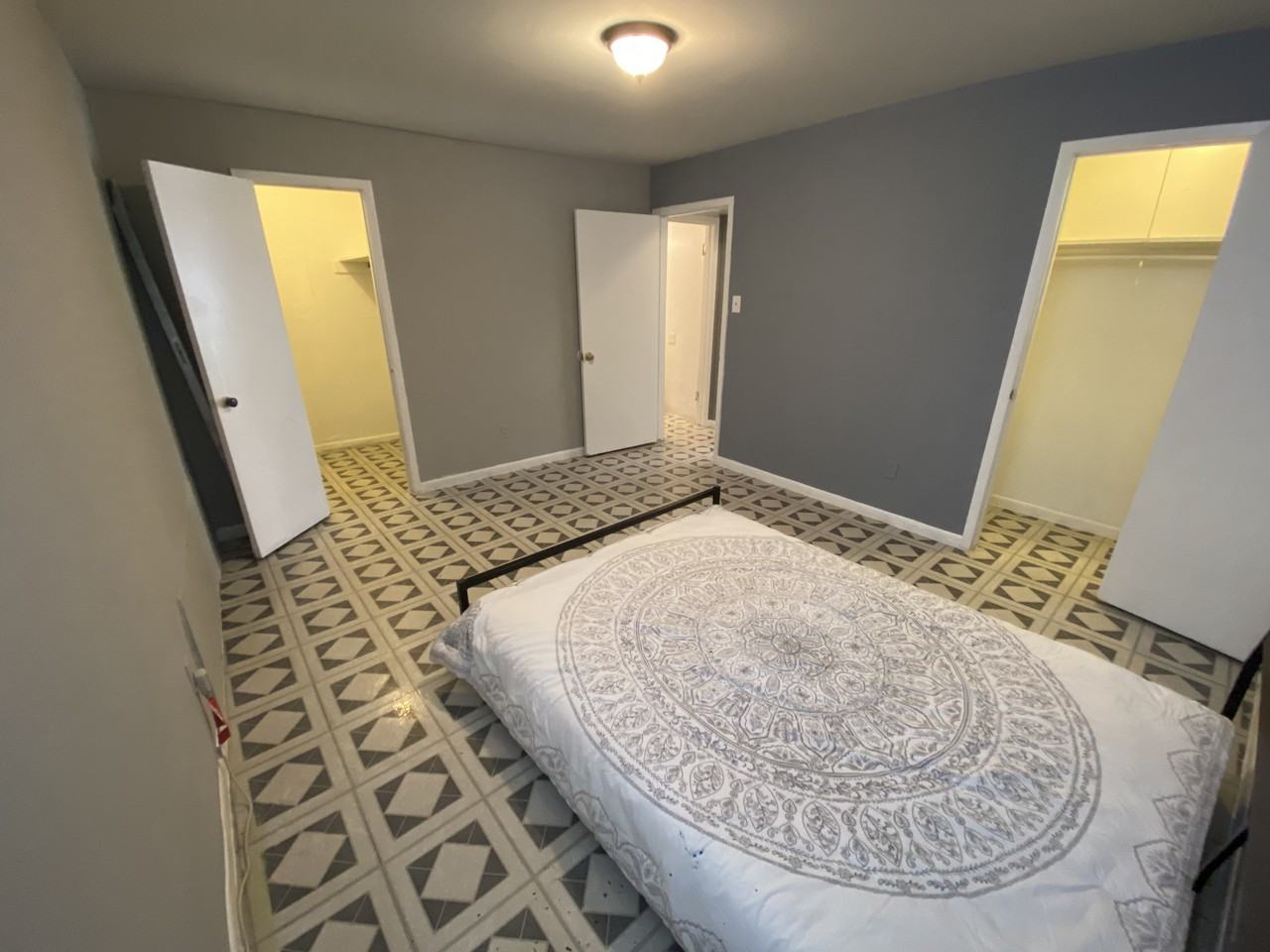 6711 Mullins ("Fiesta Plaza") - Photo 3 of 19