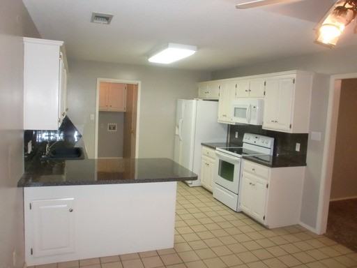 2111 Cordova Terrace - Photo 3 of 4