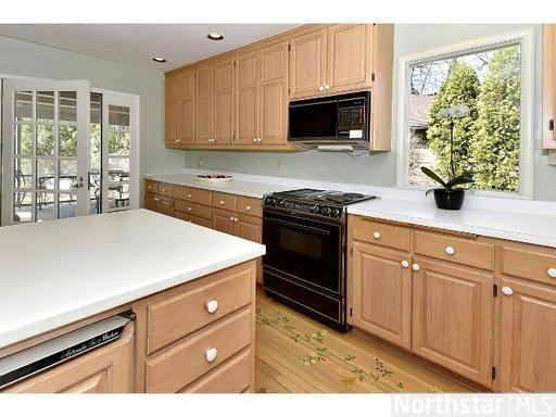 1397 Orono Ln - Photo 3 of 15