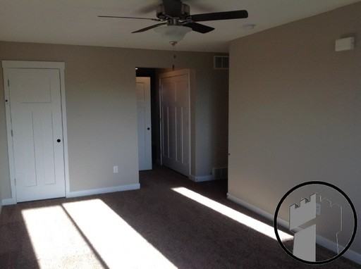 280 N 725 W St - Photo 3 of 9