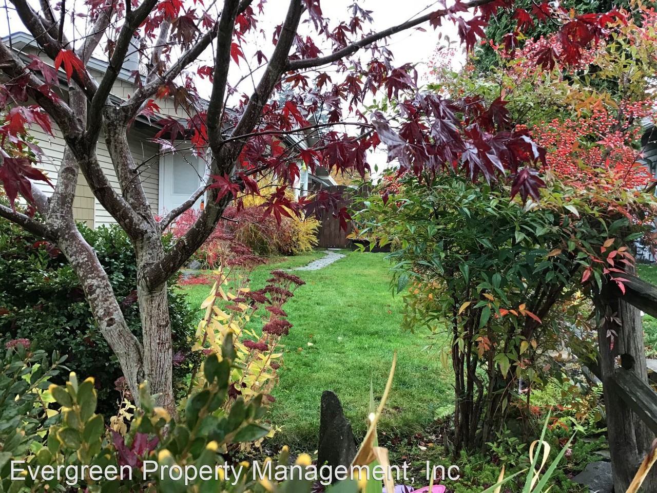 1790 Sw Tegart Ave - Photo 2 of 20