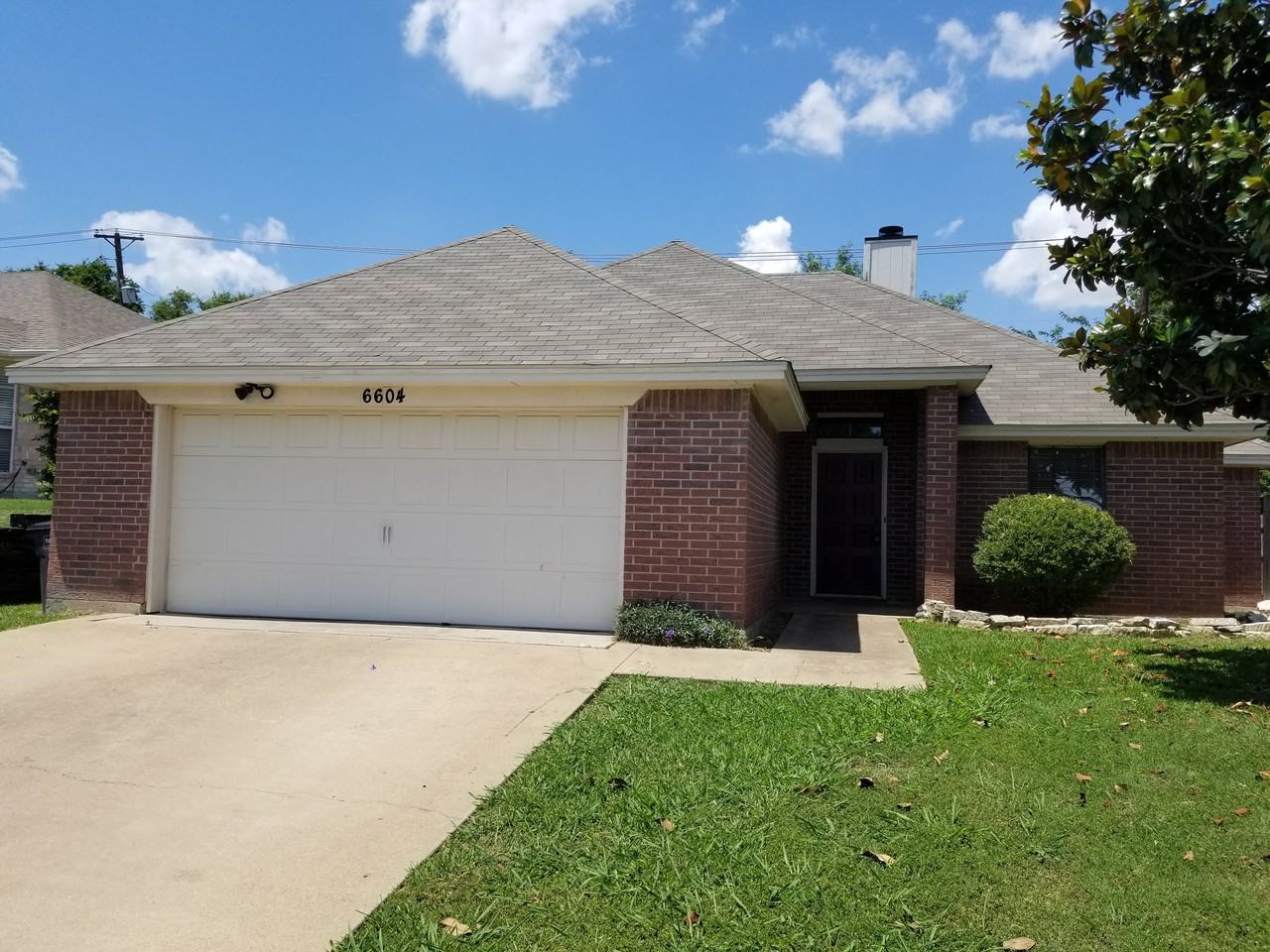 6604 Basswood Dr - Photo 3 of 25