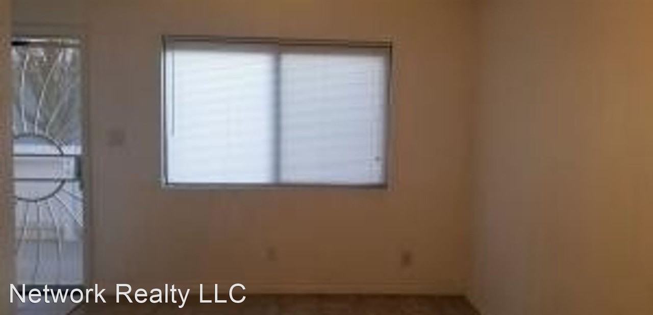 3608 Bryn Mawr Dr Ne #C - Photo 2 of 7