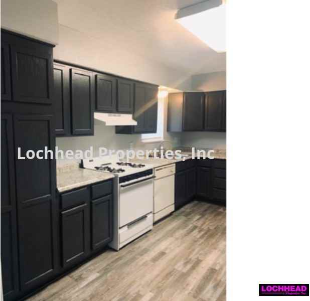 2008 Sycamore Dr - Photo 2 of 9