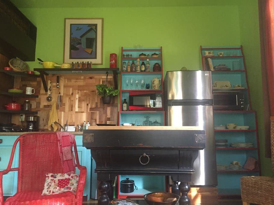 1128 Nw 55th St - Photo 2 of 7