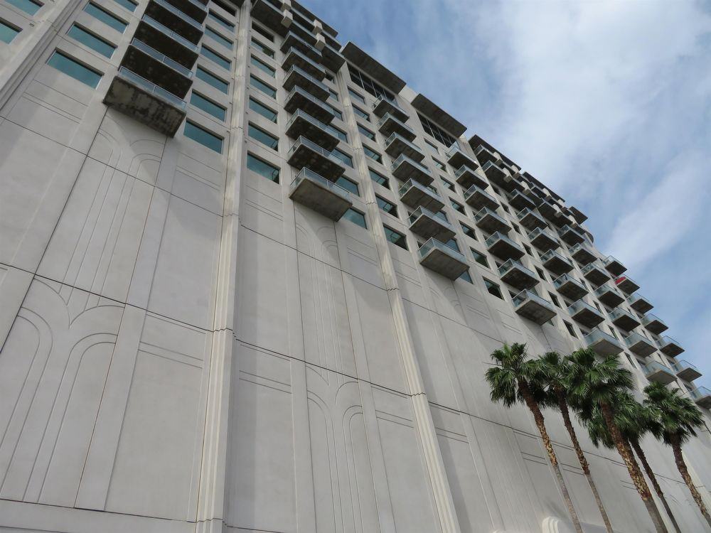 900 S Las Vegas Blvd. Unit