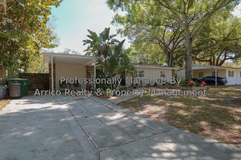 4604 S Renellie Dr - Photo 2 of 25