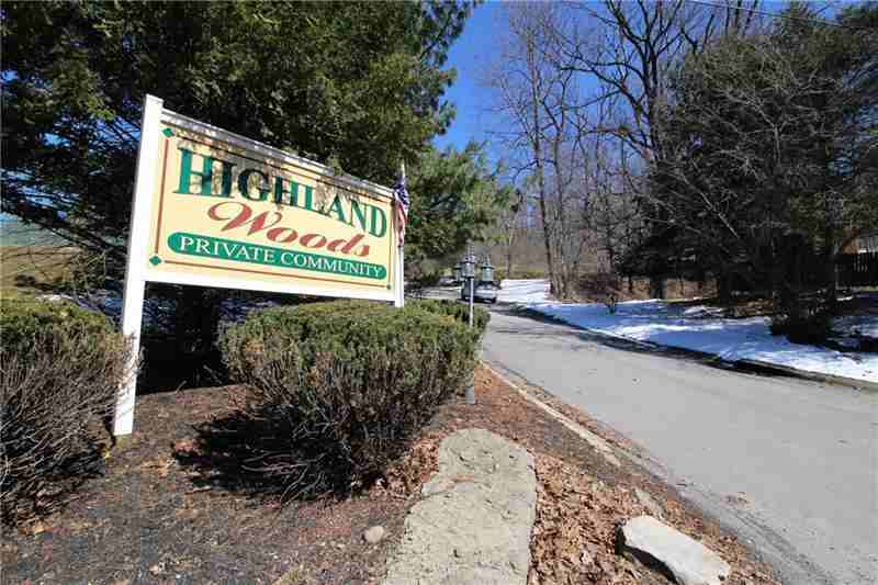 122 Rivermont Ct - Photo 2 of 19