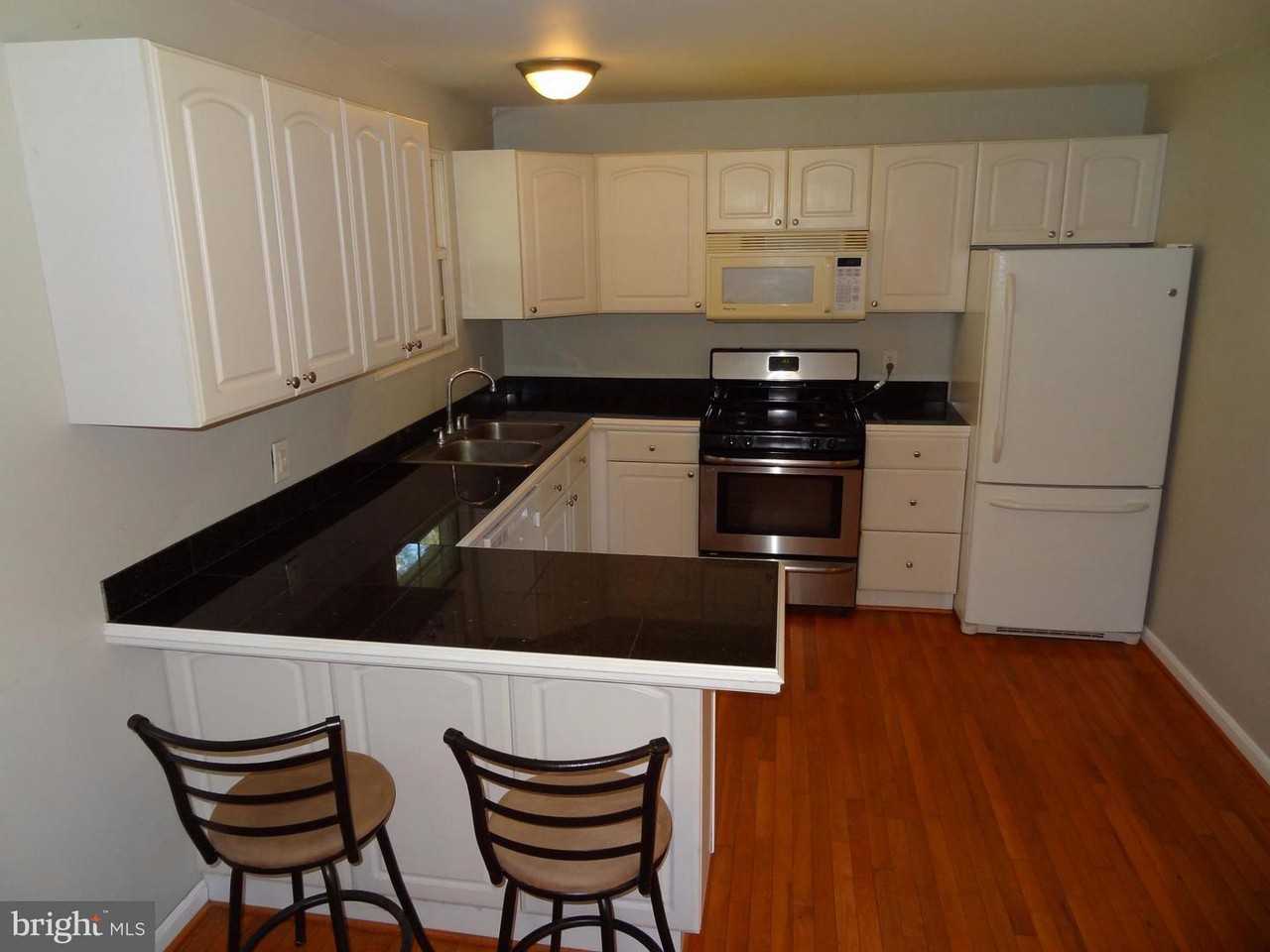 676 Cedar Dr - Photo 2 of 22