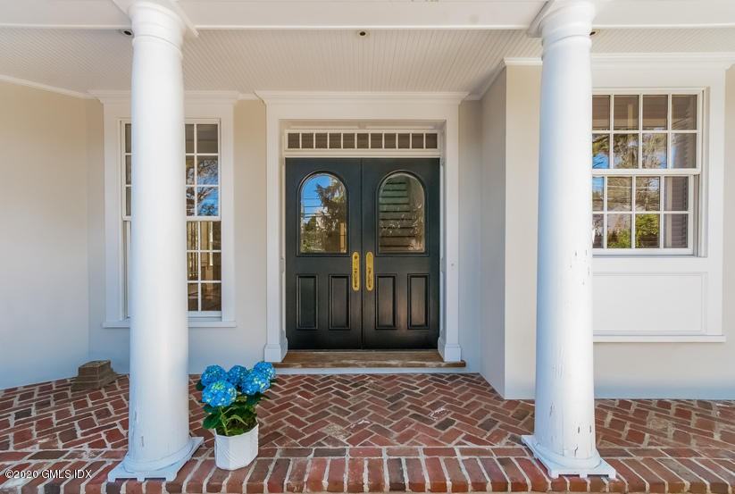 190 Lake Ave - Photo 2 of 27