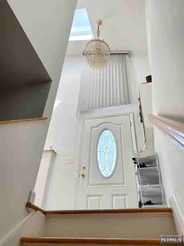 13 6th St - Photo 2 of 15