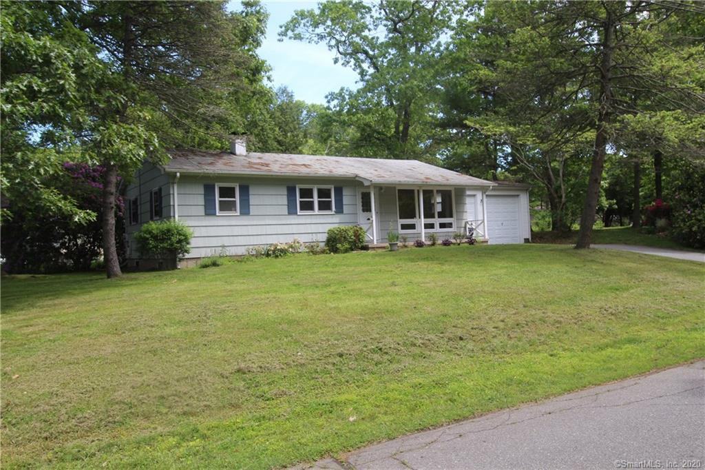 1 Cedarwood Ln - Photo 2 of 17