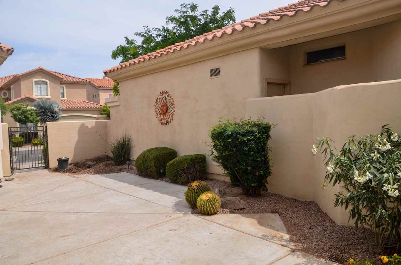 7949 E Cholla St - Photo 3 of 27